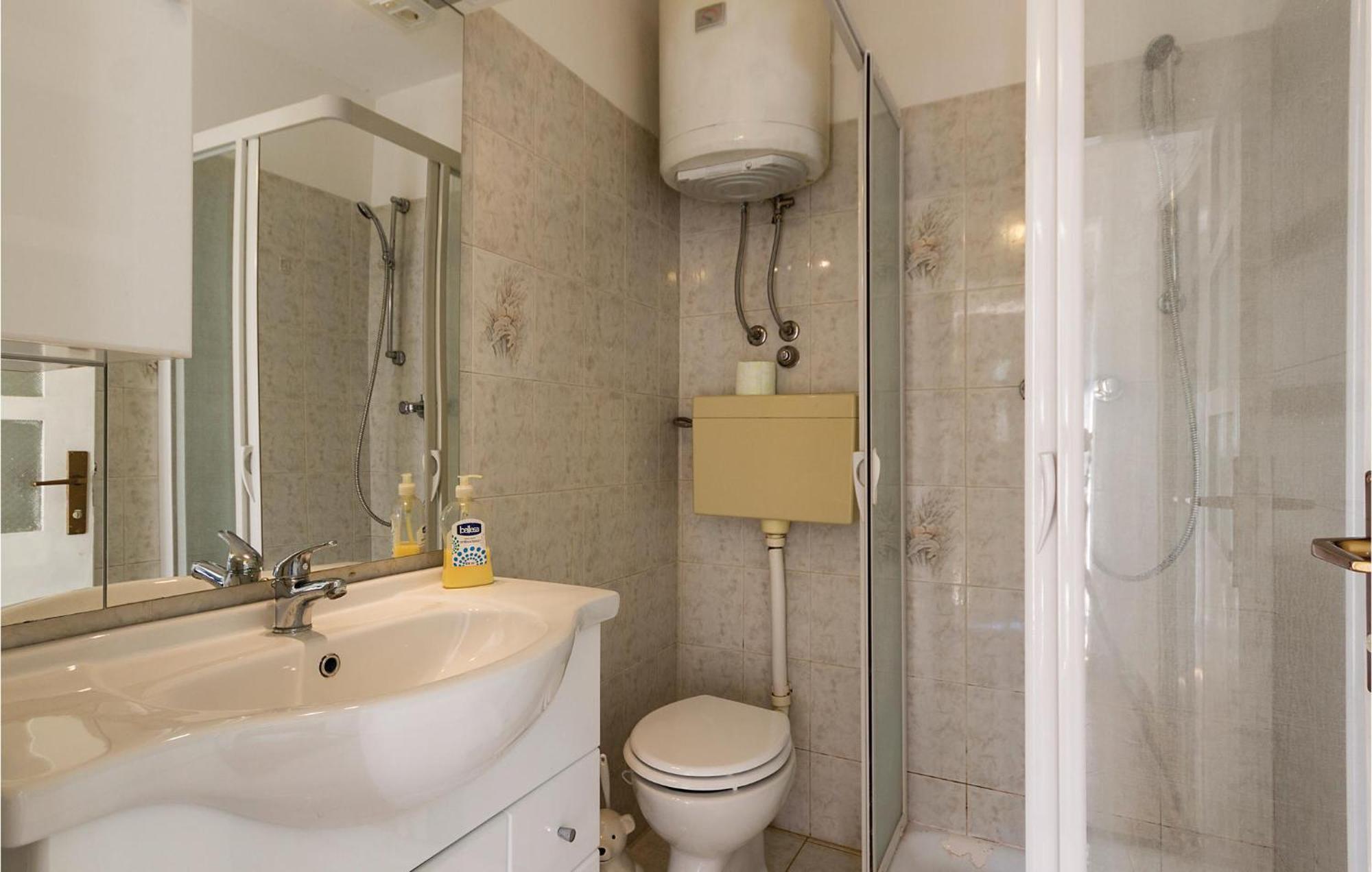 Holiday home Beautiful Home In Pula With Wifi *