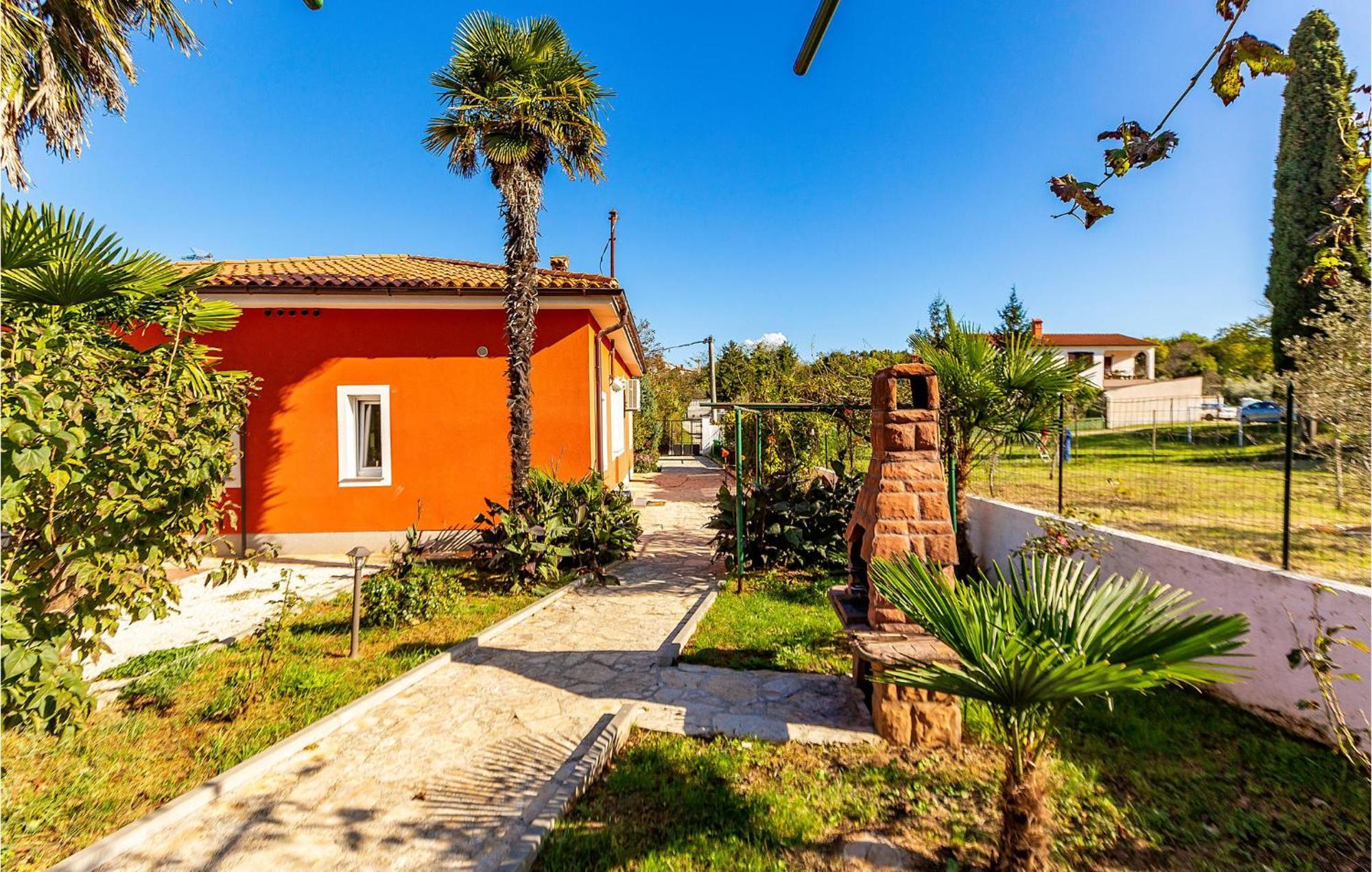 Beautiful Home In Pula With Wifi